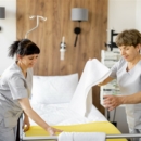 Personnalisation des draps d&rsquo;examen médical : tendances et conseils