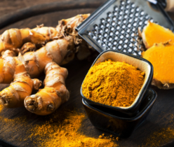 dangers du curcuma